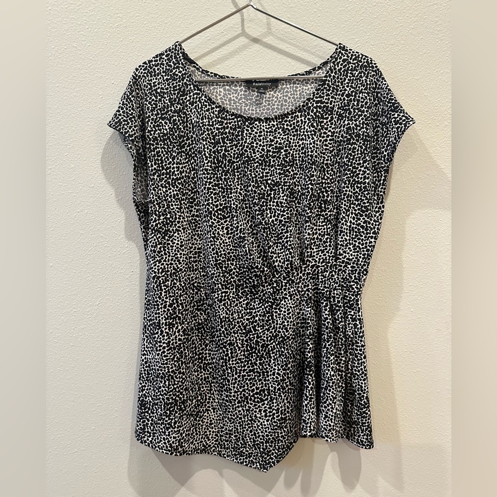 Chaps Black and White Women's Top